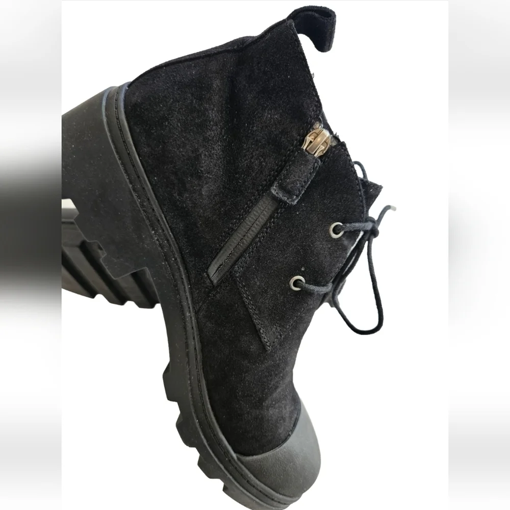 Eileen Fisher Black Suede Lace-Up Ankle Boots